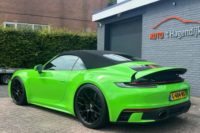 Porsche 911 (2019) thumbnail 4