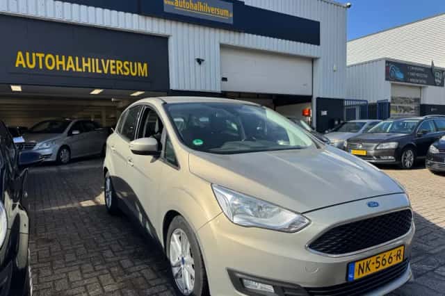 Ford C-Max (2017) thumbnail 1