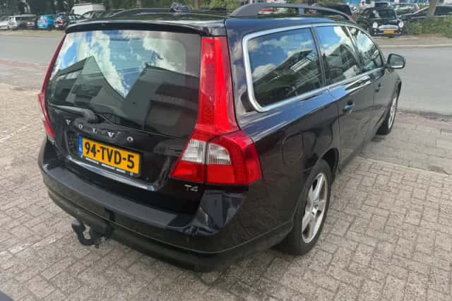 Volvo V70 (2012) thumbnail 4