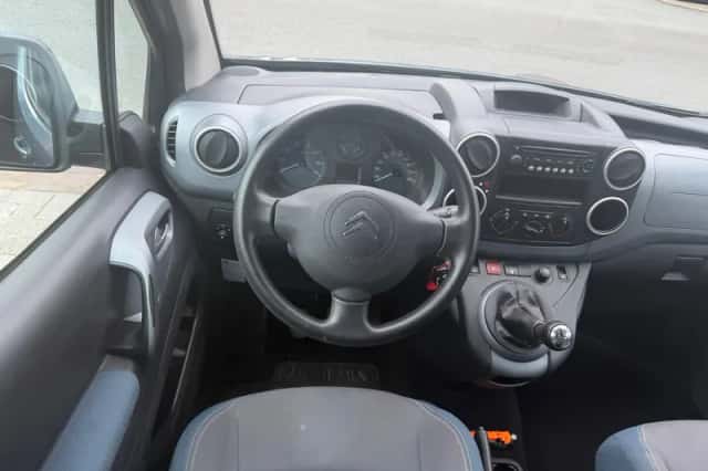 Citroën Berlingo (2010) thumbnail 5