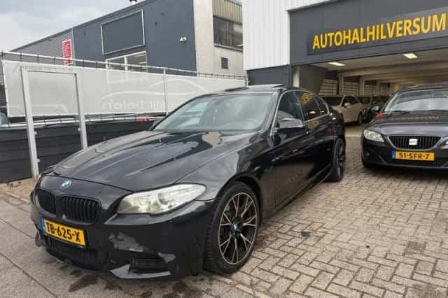 BMW 5-Serie (2014) thumbnail 2