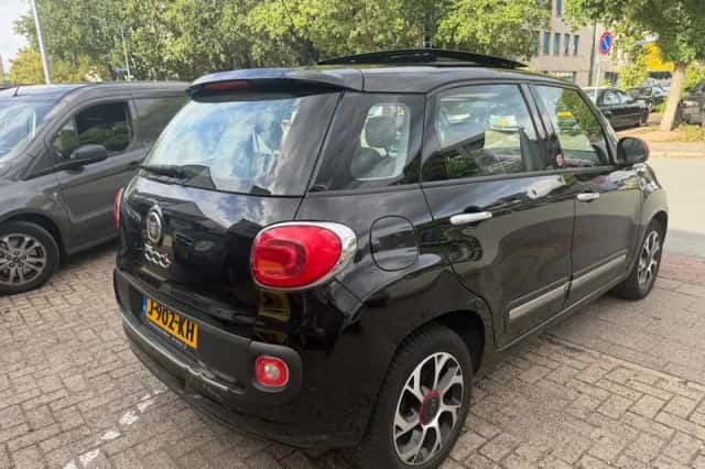 Fiat 500L (2017) thumbnail 3