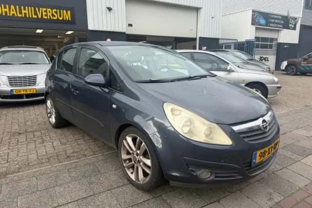 Opel Corsa (2007) thumbnail 1