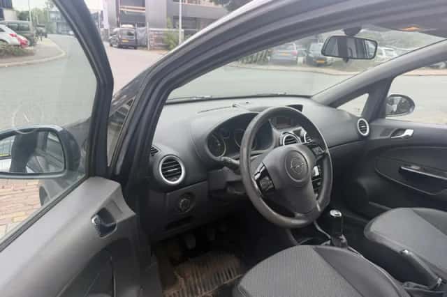 Opel Corsa (2007) thumbnail 5