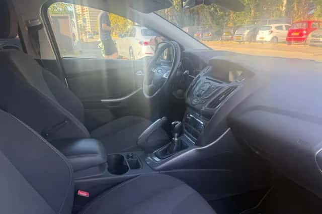 Ford Focus (2012) thumbnail 5