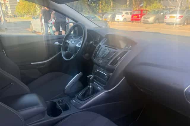 Ford Focus (2012) thumbnail 6