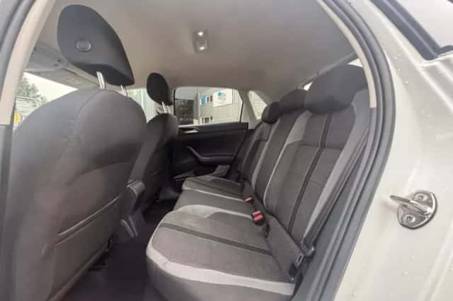 Volkswagen Polo (2018) thumbnail 5