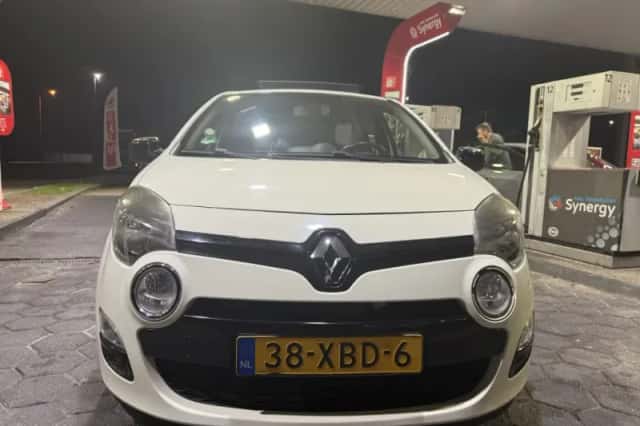 Renault Twingo (2012) thumbnail 2