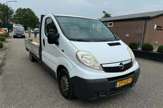 Opel Vivaro (2007) thumbnail 1