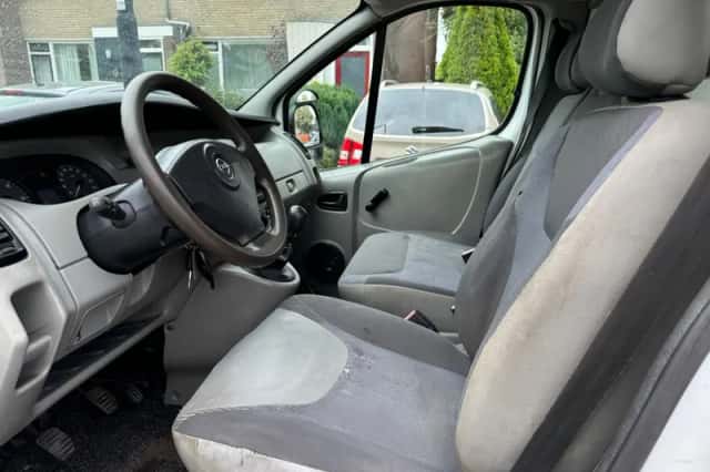 Opel Vivaro (2007) thumbnail 4