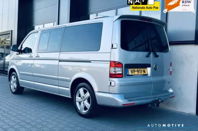 Volkswagen Transporter (2015) thumbnail 5