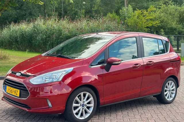 Ford B-Max (2016) thumbnail 1
