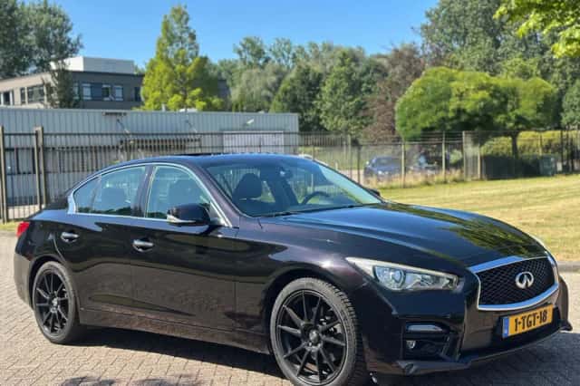 Infiniti Q50 (2014) thumbnail 3
