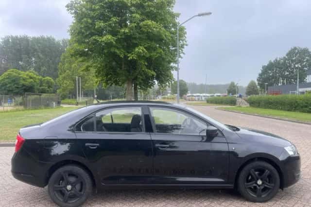 Škoda Rapid (2013) thumbnail 4