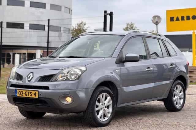 Renault Koleos (2008) thumbnail 1