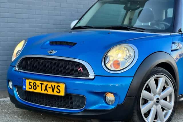 MINI Cooper S (2007) thumbnail 4