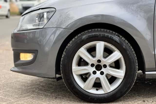 Volkswagen Polo (2010) thumbnail 5