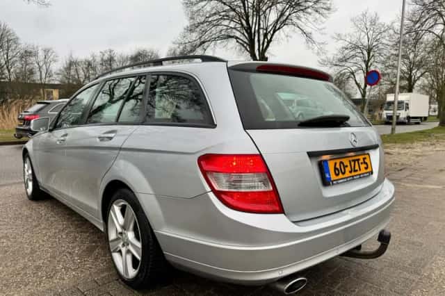 Mercedes-Benz C-Klasse (2009) thumbnail 5