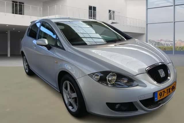 SEAT Leon (2006) thumbnail 2