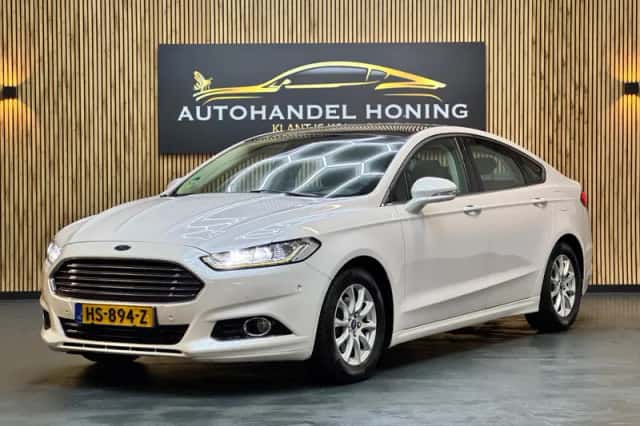 Ford Mondeo (2015) thumbnail 4