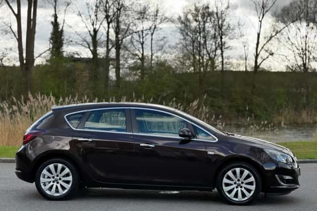 Opel Astra (2013) thumbnail 5