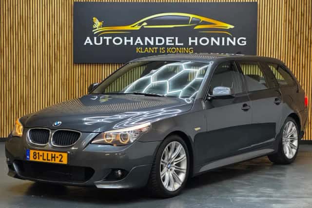 BMW 5-Serie (2010) thumbnail 1