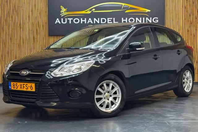 Ford Focus (2012) thumbnail 1