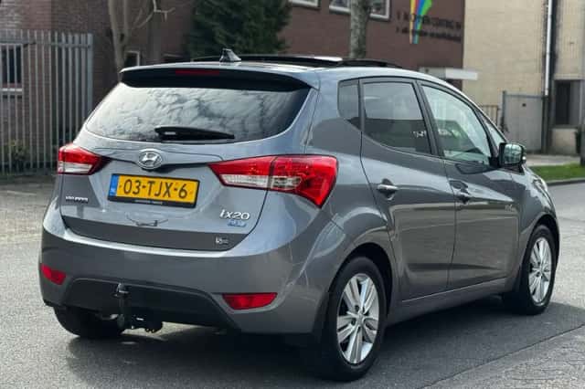 Hyundai ix20 (2012) thumbnail 5