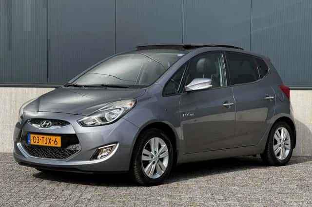 Hyundai ix20 (2012) thumbnail 6