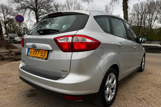 Ford C-Max (2014) thumbnail 5