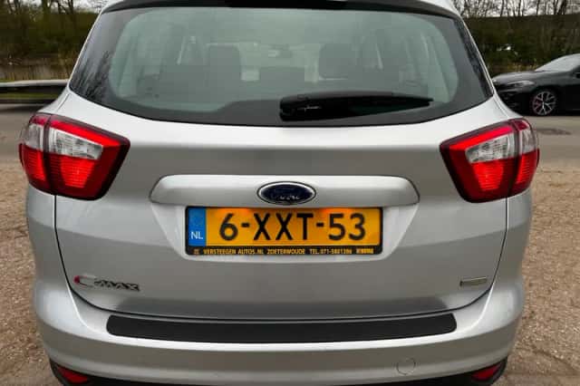 Ford C-Max (2014) thumbnail 6