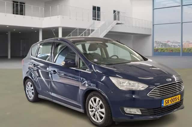 Ford C-Max (2016) thumbnail 2