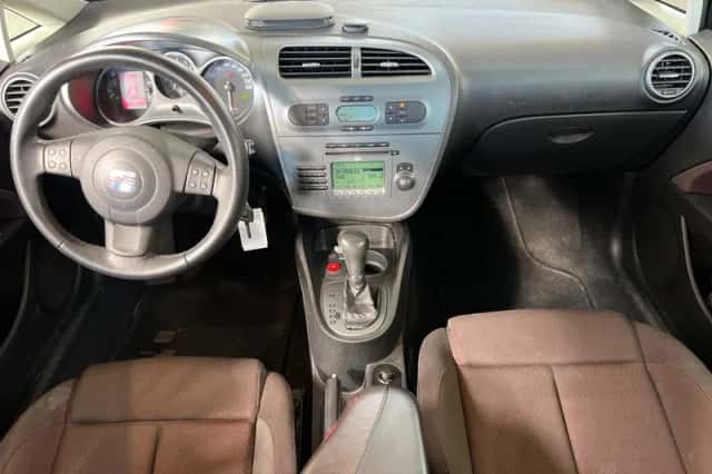 SEAT Leon (2006) thumbnail 6
