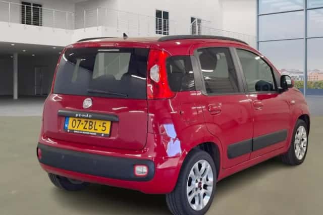 Fiat Panda (2012) thumbnail 3