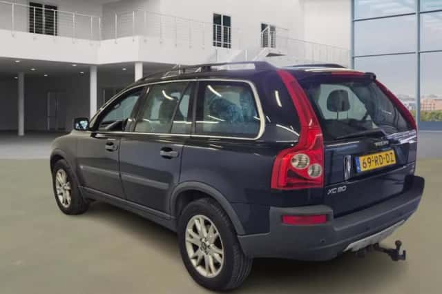Volvo XC90 (2005) thumbnail 4