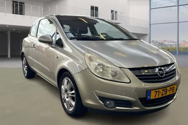 Opel Corsa (2007) thumbnail 3