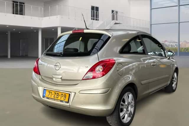 Opel Corsa (2007) thumbnail 4