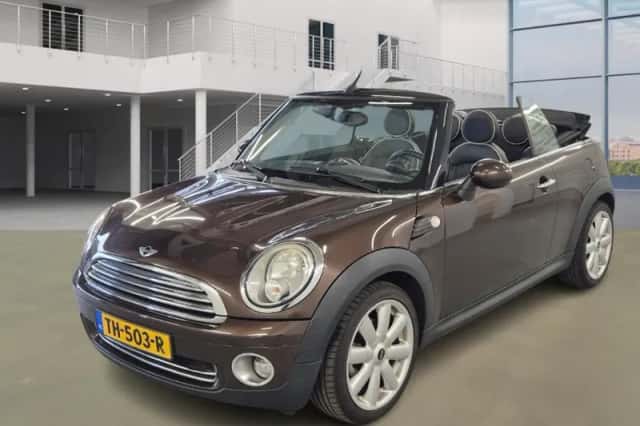 MINI Cabrio (2009) thumbnail 1