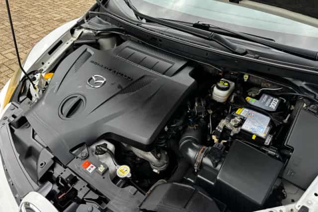 Mazda CX-7 (2010) thumbnail 4