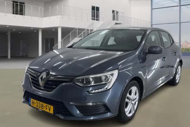 Renault Mégane (2016) thumbnail 1