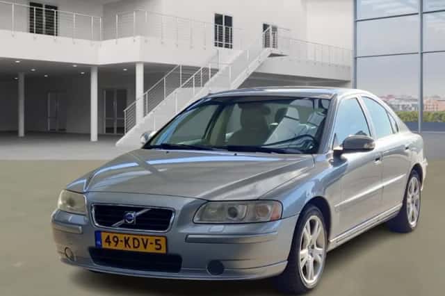 Volvo S60 (2009) thumbnail 1