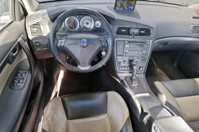 Volvo S60 (2009) thumbnail 6