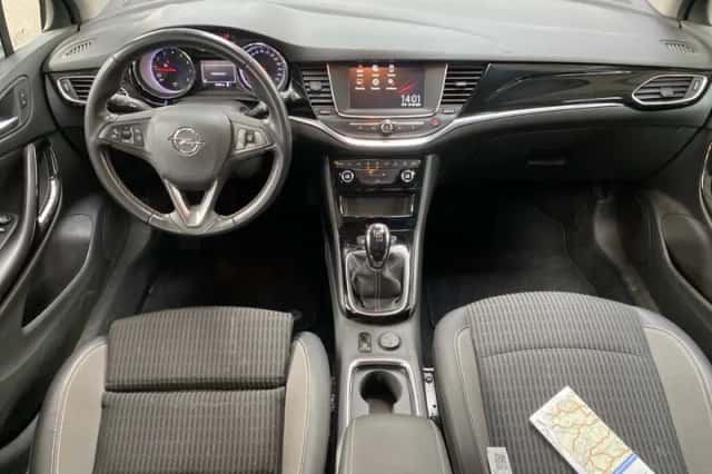 Opel Astra Sports Tourer (2021) thumbnail 5