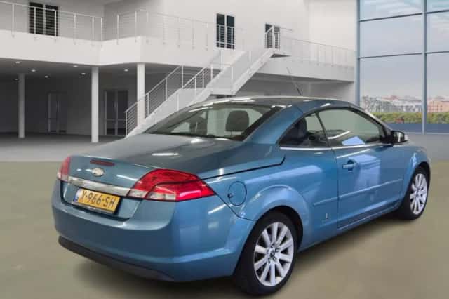 Ford Focus (2009) thumbnail 3