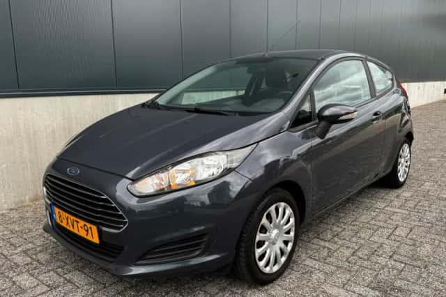 Ford Fiesta (2014) thumbnail 6