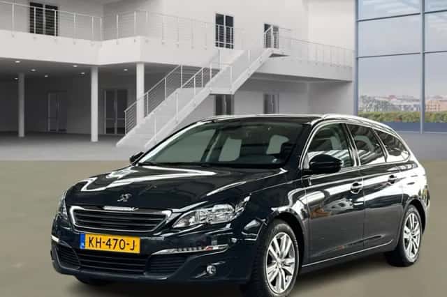 Peugeot 308 (2016) thumbnail 1