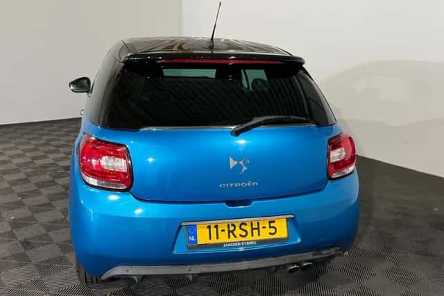 Citroën DS3 (2011) thumbnail 2