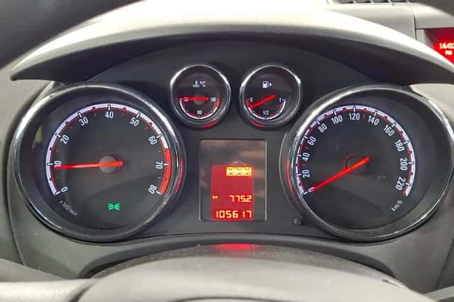 Opel Meriva (2011) thumbnail 5