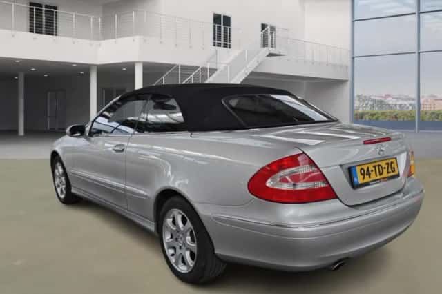 Mercedes-Benz CLK-Klasse (2006) thumbnail 4