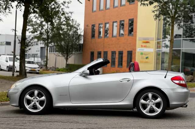 Mercedes-Benz SLK-Klasse (2005) thumbnail 3
